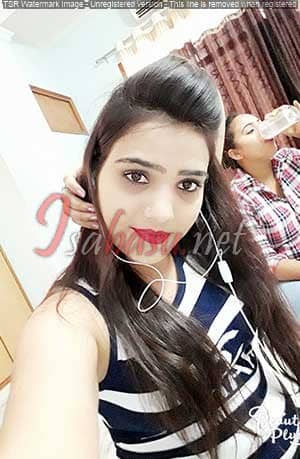 Female escort Tanaya